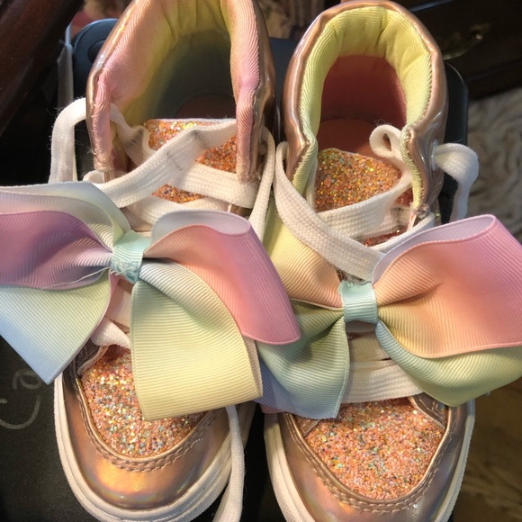 size 11 glitter tennis shoes